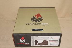 lot 121 image: Compass Cleated Wading Shoes