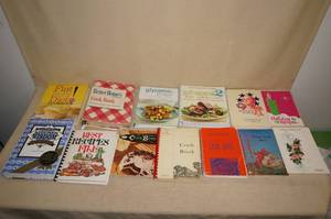 lot 175 image: Cookbooks