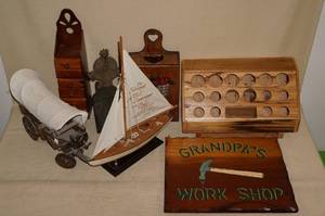 lot 192 image: Wood Dcor, Spice Rack