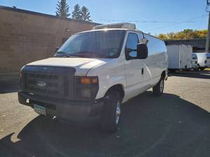 2010 Ford E-250 Van  1FTNE2EL7ADA63127