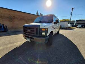 2009 Ford E-250 Van  1FTNE24L49DA61977