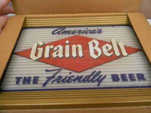 lot 1 image: VINTAGE 1950s NEW OLD STOCK  STILL IN THE BOX GRAIN BELT BEER SIGN - AWESOME PIECE - NEVER SEEN ONE THIS NICE - METAL FRAME AND BACK - APPROX 16 BY 11 - SEE PICTURES