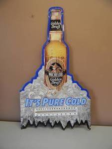 lot 7 image: MICHELOB GOLDEN DRAFT WORKING THERMOMETER TIN TACKER - APPROX 18 BY 30 - SEE PICTURES