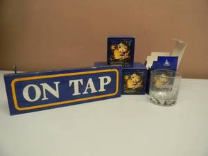 lot 104 image: 4 SEAGRAMS VO GLASSES & ON TOP SIGN - SEE PICTURES