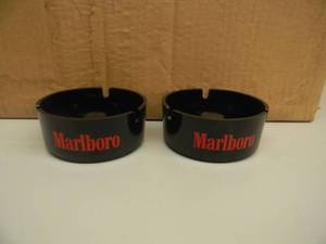 lot 113 image: CASE OF ABOUT 54 UNUSED MARLBORO ASHTRAYS - SEE PICTURES