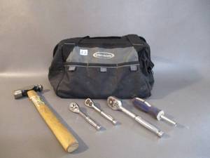 lot 22 image: Socket Wrenches and Sockets