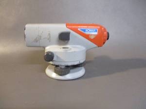 lot 50 image: Sokkia Automatic Level