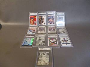 lot 52 image: Collectable Baseball Cards