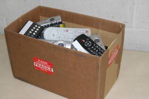 lot 37 image: Box of Miscellaneous Pro Audio & Video Commercial Audiovisual Equipment Remote Controls