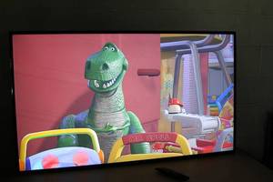 lot 84 image: Samsung J6300 Full HD LED 60 Smart TV  Monitor  Display