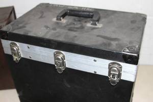 lot 110 image: Lot of 2 Briefcase  Travel  Multi-Compartment Carry Cases