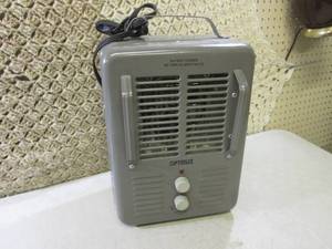 lot 14 image: Optimus Utility Heater Works  F-0...