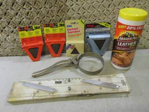 lot 25 image: Lot of Misc Detail Sander Pads Leat...