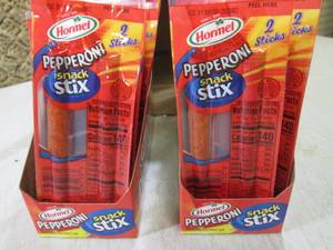 lot 38 image: Case of 30 Hormel Pepperoni Snack S...