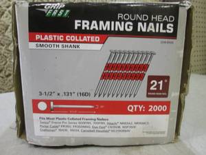lot 40 image: Box of 2000 Grip Fast Round Head Fr...