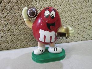 lot 49 image: M&M Dispenser  C-4...