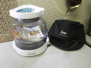 lot 70 image: NuWave Pro Infrared Oven with Carry...