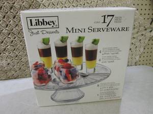 lot 76 image: Libbey 17pc Mini Serveware Set  F-1...
