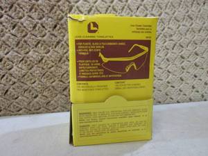 lot 116 image: Box of 100 Individually Packaged Le...