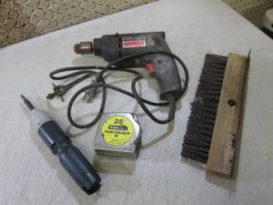 lot 127 image: Tools  BS...