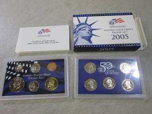 lot 135 image: 2005 United States Mint Proof Coin ...