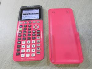 lot 186 image: Texas Instruments TI-84 Plus CE Cal...