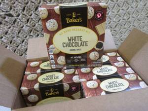 lot 225 image: Case of 6 Boxes Bakers White Chocol...