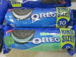 lot 282 image: Assorted Packs of Oreo Cookies Past...