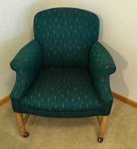 Calmode Desk Chair on Wheels