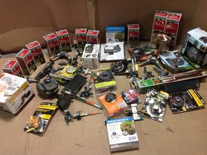 Lot of assorted outdoor accesories and tools - review pictures