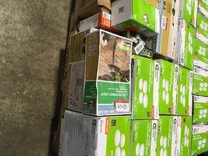 Pallet with assorted Commercial Electric Lightning Customer returns