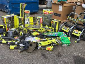 Pallet with assorted Used Ryobi Tools Customer Returns see Pictures