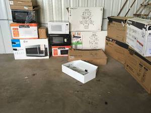 Pallet with assorted Kitchen Appliances - Micros, Vent hoods Customer Returns