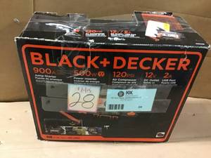 lot 28 image: BLACKDECKER 500-Watt Portable Power Station &nbspin good condition 