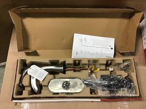 lot 44 image: Brea 4 in. Centerset Single-Handle Bathroom Faucet in Brushed Nickel &nbspin good condition 