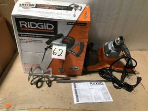 lot 62 image: Ridgid R7135 Single-Paddle Mixer &nbspin good condition 