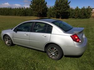 2005 Saturn Ion 2