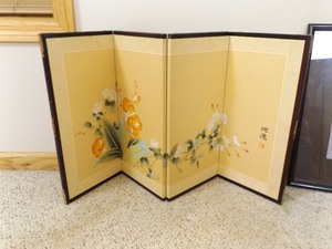 lot 10 image: Lot of Asian Themed Framed Pictures