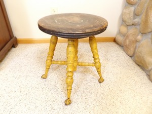 lot 15 image: Antique Wood Stool