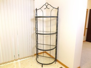 lot 22 image: Green Iron Bakers Shelf