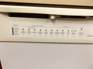 lot 57 image: GE Triton Dishwasher Model #GSD5800G00WW