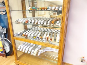 lot 102 image: WOW Lot of 50 Winross 164 etc. Semi Truck Die Cast Models with Original Boxes