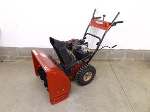 lot 133 image: Like NEW Craftsman 9 hp 28 Snow Thrower Model #247.88190
