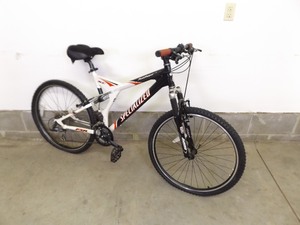 lot 168 image: Specialized Rockhopper XC Road Bike