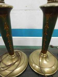 lot 35 image: 2 - Lamps