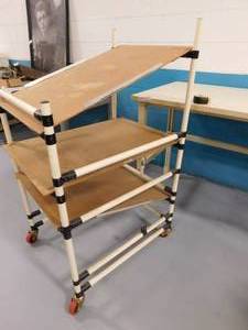 lot 67 image: Rolling Utility Cart - 24 x 28.5 x 50(h)