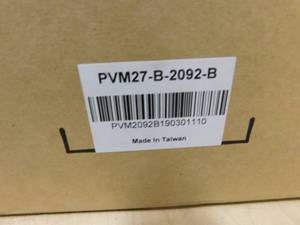 lot 77 image: NEW 27 LCD Monitor