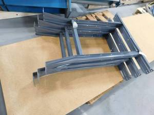 lot 129 image: Work Table 30(w) x 8(L) - legs disassembled
