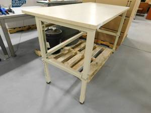 lot 135 image: Adjustable Work Bench - 60 x 30 x 36(h)