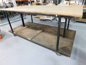 lot 9 image: Rolling Work Bench - 8 x 4 x 42(h)